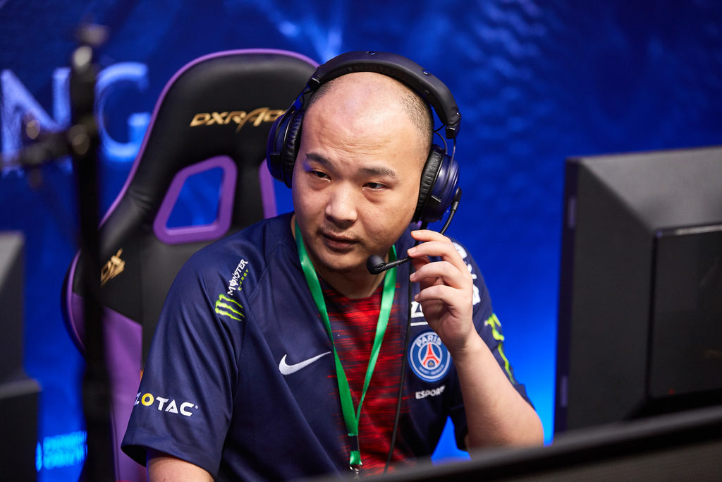 QQQ, the veteran coach for the PSG.LGD squad.